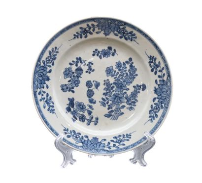 Assiette en porcelaine bleu et blanc, exportation...