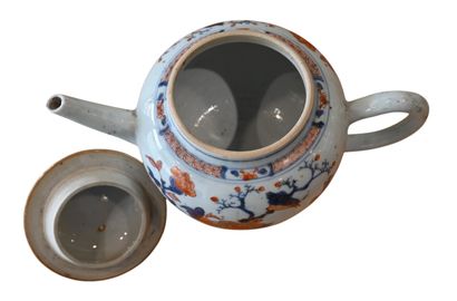 Théière en porcelaine d’exportation chinoise...