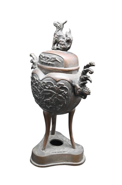 Brûle-encens chinois avec lion de Fo – XIXᵉ...