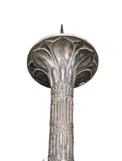 Grand chandelier en bronze à motif d’oiseaux,...
