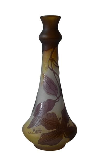 Émile Gallé – Vase en verre camée, Art Nouveau,...