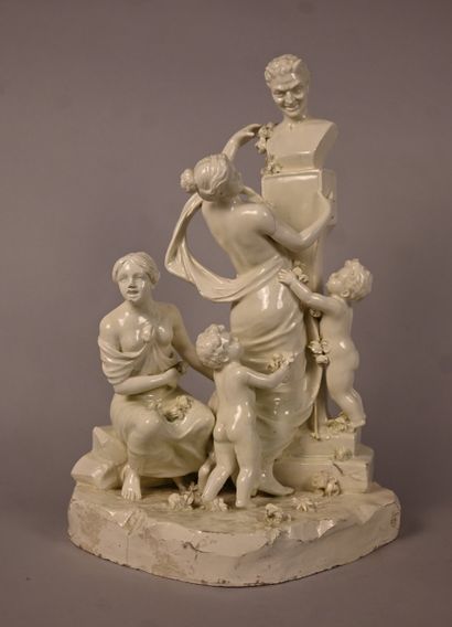 Groupe allégorique au faune, faïence émaillée,...