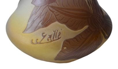 Émile Gallé – Vase en verre camée, Art Nouveau,...