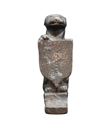 Petite sculpture en bronze – Chien tenant...