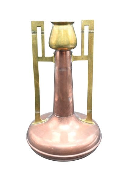 Vase Art Nouveau en cuivre et laiton, attribué...