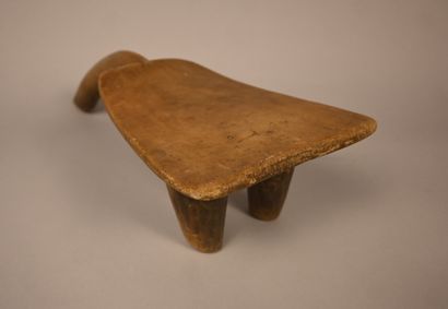 Lobi – Burkina Faso – tabouret en bois –...