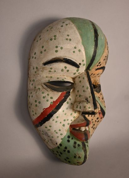 Masque Yombe – RD Congo – première moitié...