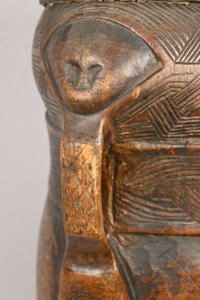 Tambour anthropomorphe Kuba – RD Congo –...