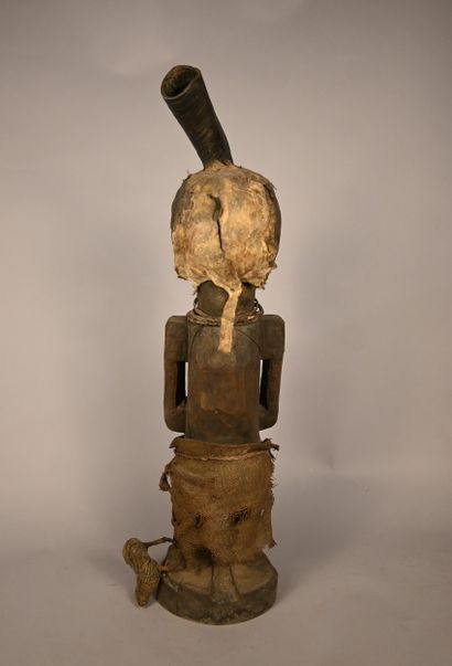 Songye fetish - DR Congo - early 20th century
Wooden...