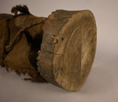 Songye fetish - DR Congo - early 20th century
Wooden...