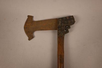 Hache Lunda, RD Congo, première moitié du...