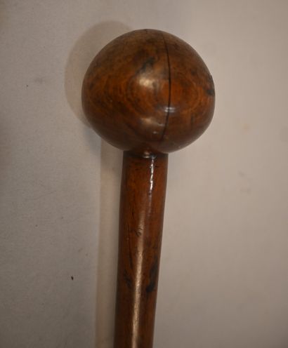 Zulu - South Africa - 'Knobkerrie' war club...