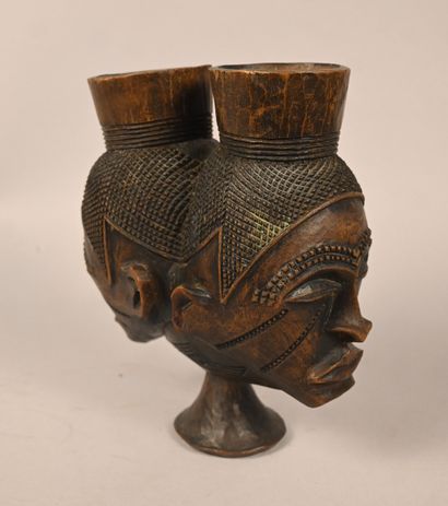 Coupe double anthropomorphe Kuba – République...
