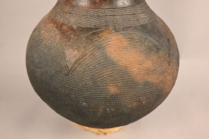 Mangbetu terracotta jug - DR Congo - first...