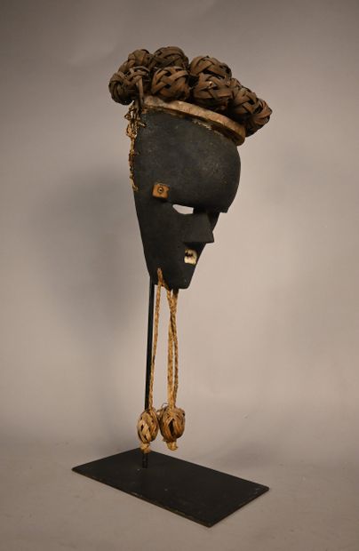 Mukinka Salampasu mask, DR Congo, wood, fiber...