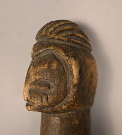 Tambour à fente Yaka Zombo, RD Congo, première...