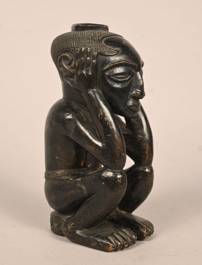 Figure Kuba assise – République démocratique...