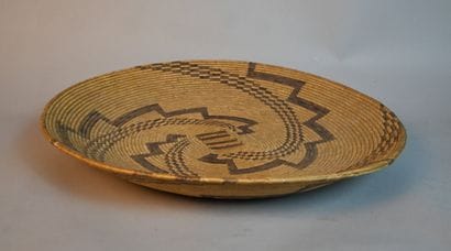 Grand plateau tressé en fibres – Rwanda,...