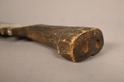 Couteau cérémoniel Ngbaka – RD Congo – première...