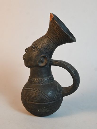 Cruche anthropomorphe Mangbetu – République...