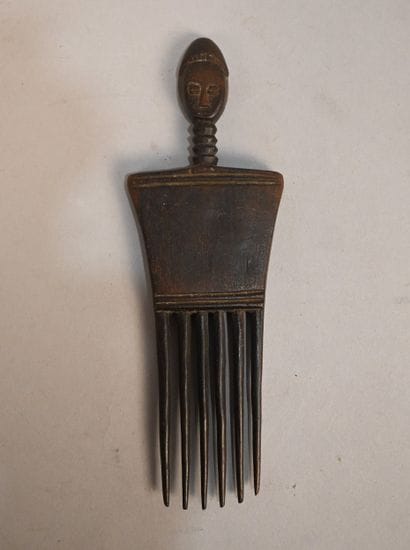 Peigne anthropomorphe Akan – Ghana – première...