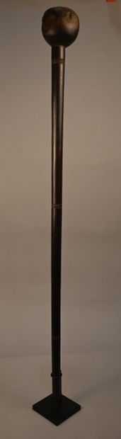 Tanzania - Anthropomorphic war club or stick/sceptre...