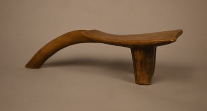 Lobi – Burkina Faso – tabouret en bois –...