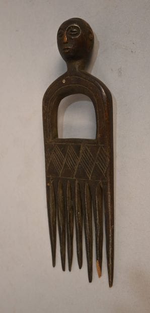 Peigne anthropomorphe Baoulé – Côte d’Ivoire...