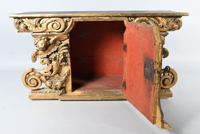 Baroque Tabernacle in carved and gilded wood,...