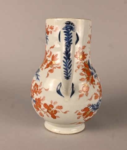 Imari porcelain pitcher China, early 18th...