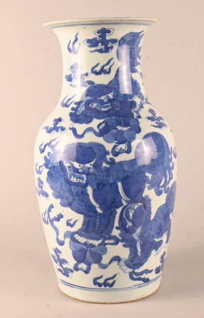 Blue and white porcelain vase with Buddhist...