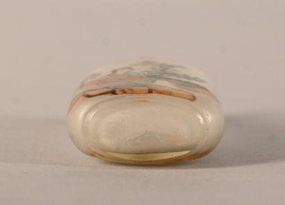 Snuff bottle in glass painted on the inside...