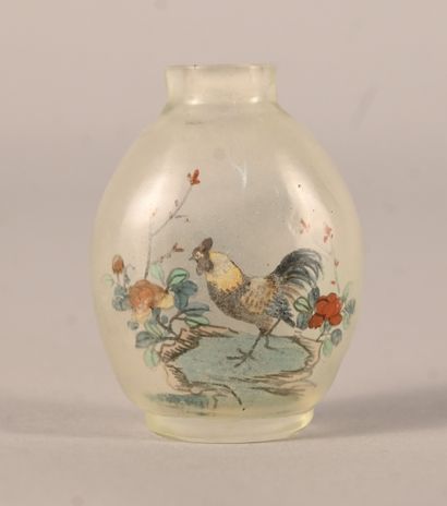 Snuff bottle in glass painted on the inside...