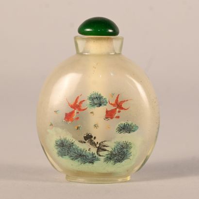 Snuff bottle in glass painted on the inside...