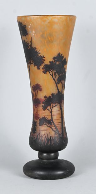 Daum Nancy vase with lake landscape and tree...