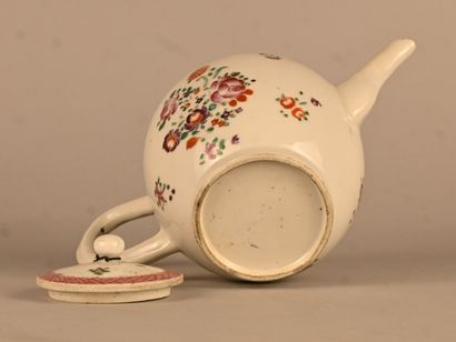 Famille Rose porcelain globular teapot decorated...