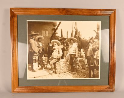 Antique photograph - scene in Mexico - workshop...