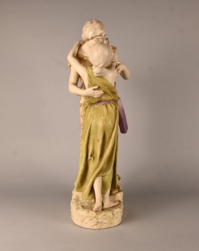 Royal Dux (Bohemia) - Polychrome porcelain...