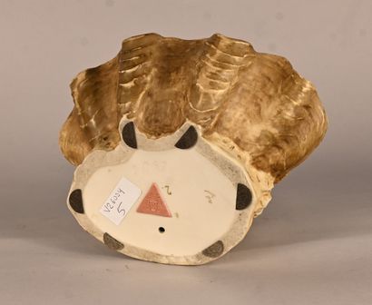 Royal Dux - Jeune femme à la coquille, Art...