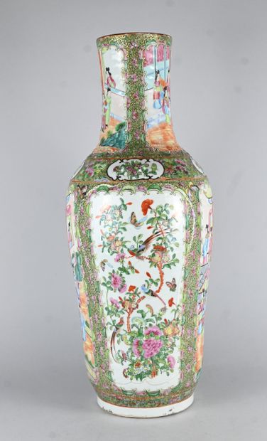 Canton porcelain baluster vase decorated...