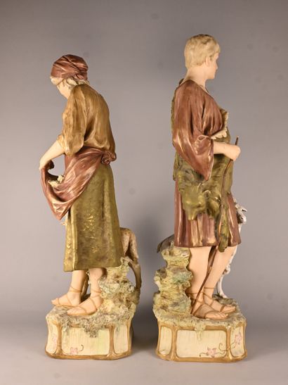 Royal Dux (Bohemia) - Pair of polychrome...