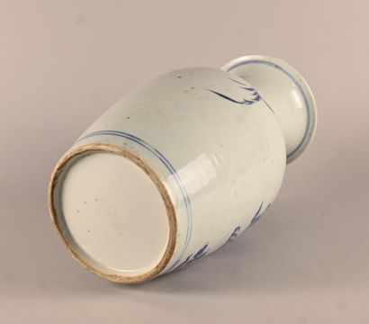 Blue and white porcelain vase with Buddhist...