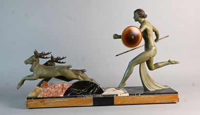 Sculpture Art Déco “Diane chasseresse” aux...