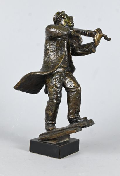 Bronze violinist signed Segal, 20th century
Bronze...