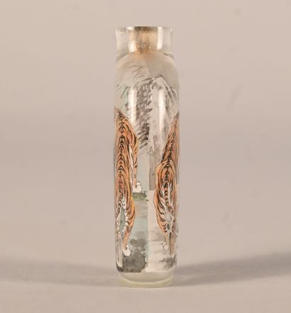 Snuff bottle in glass painted on the inside...