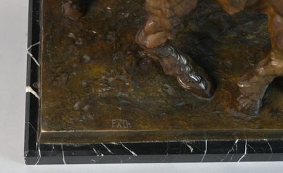 Group in patinated bronze signed Fath, Etling...