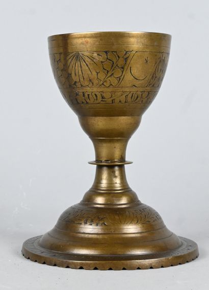 Engraved bronze chalice - Spain - 19th century
Bronze...
