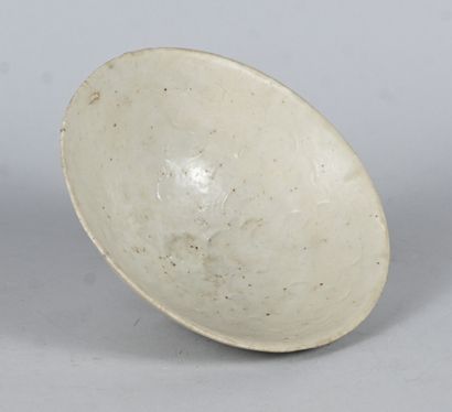 Song glazed stoneware bowl, China
Light-bodied...