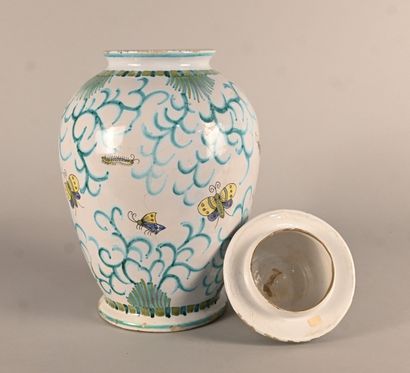 Brussels earthenware covered pot, 18th century...