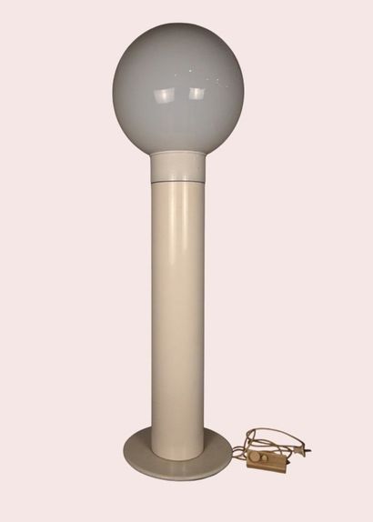 Raak Amsterdam floor lamp in lacquered metal...